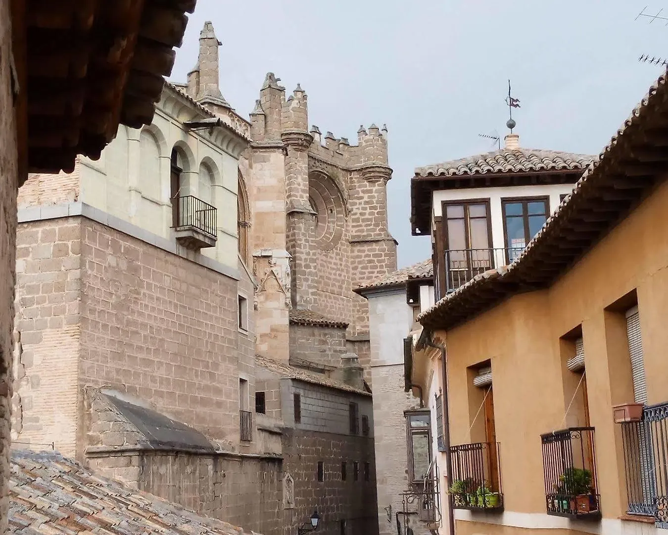 La Posada De Manolo Toledo Guest house